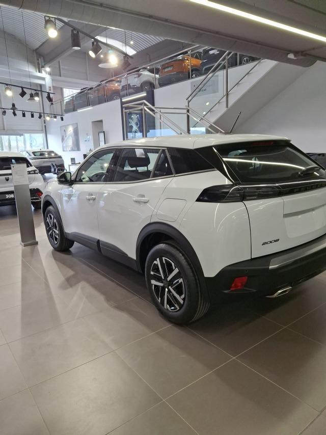 Peugeot 2008 2008 Style Hybrid 136 Edcs6