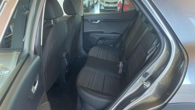 Kia Stonic 1.0 T-GDI MHEV 100CV IMT BUSINESS 5P