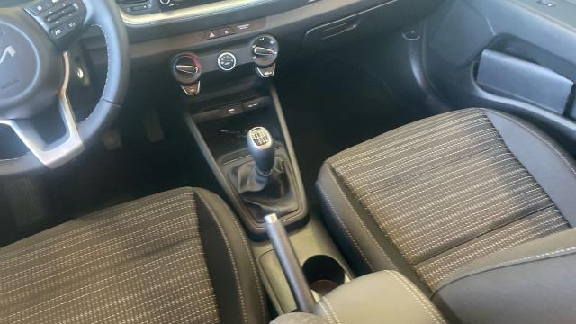 Kia Stonic 1.0 T-GDI MHEV 100CV IMT BUSINESS 5P