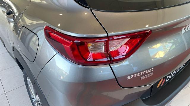 Kia Stonic 1.0 T-GDI MHEV 100CV IMT BUSINESS 5P