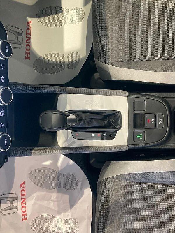 Honda Jazz Hybrid 1.5 i-MMD 109cv Auto. Crosstar