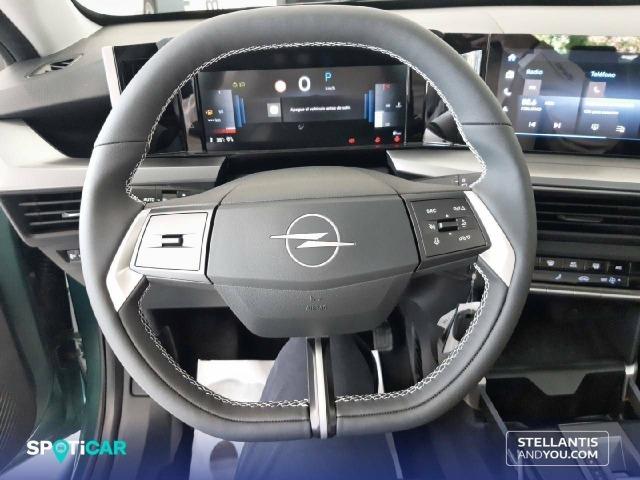 Opel Frontera 1.2T XHT Hybrid eDCT6 100kW Edition