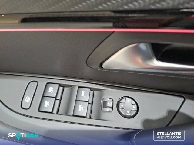 Peugeot 208 HYBRID 136 eDCS6 GT