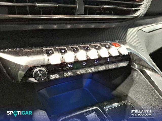 Peugeot 3008 1.2 100KW  eDCS6 Allure Pack