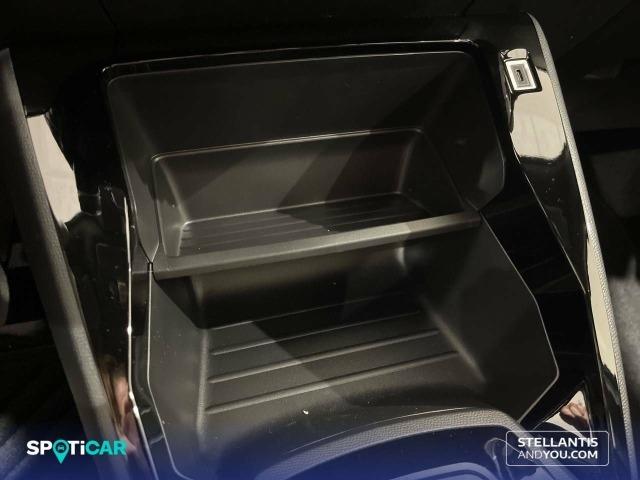 Peugeot 2008 N2008  Hybrid 136 eDCS6 Style
