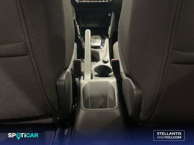 Peugeot 2008 N2008  Hybrid 136 eDCS6 Style