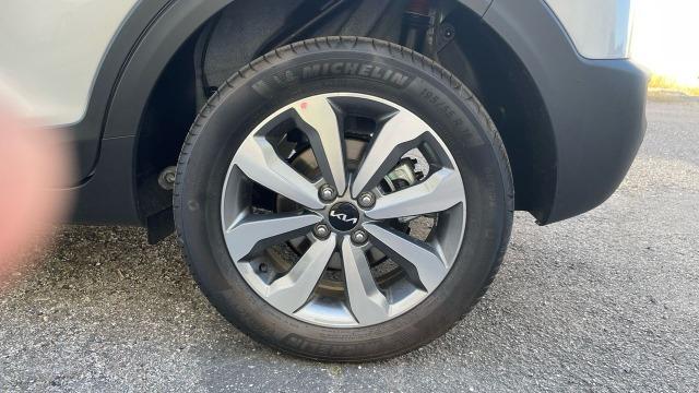 Kia Stonic 1.0 T-GDI MHEV IMT 74KW DRIVE 100CV 5P