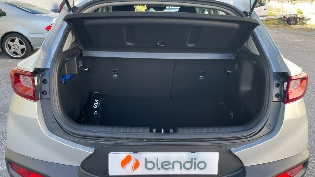 Kia Stonic 1.0 T-GDI MHEV IMT 74KW DRIVE 100CV 5P