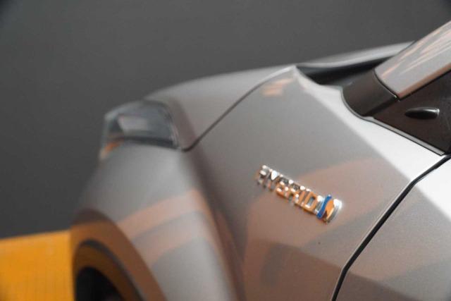 Toyota C-hr todoterreno 1.8 125h advance (cx)