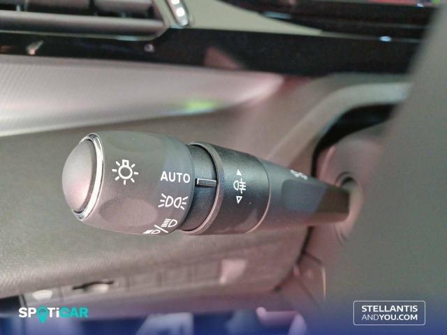 Peugeot 308 SW  Hybrid 136 e-DCS6 GT