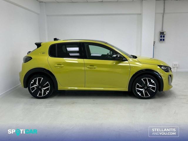 Peugeot 208 HYBRID 136 eDCS6 GT