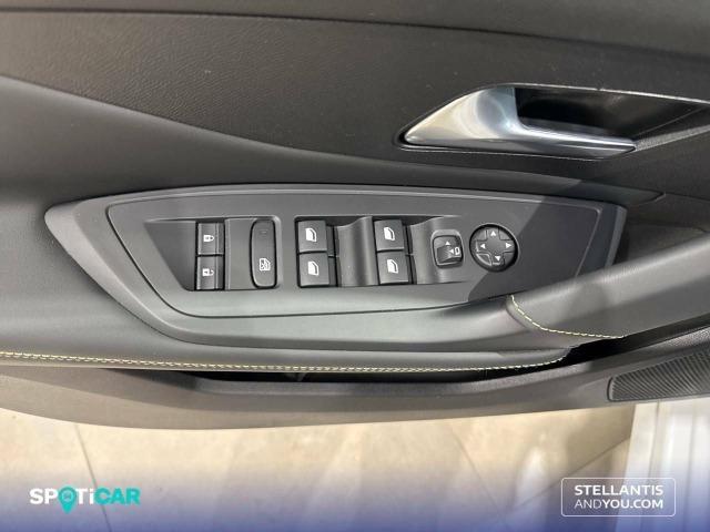 Peugeot 308 SW  Hybrid 136 e-DCS6 GT