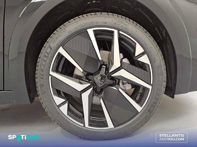 Peugeot 208 HYBRID 100 eDCS6 GT