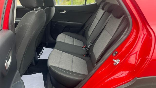 Kia Stonic 1.0 T-GDI MHEV IMT 100CV CONCEPT 5P