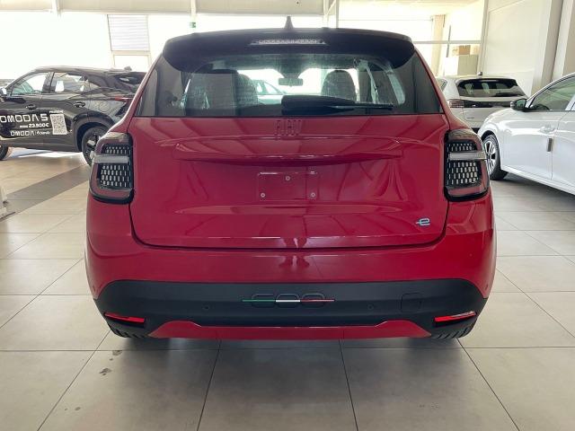 Fiat 600 BEV RED 115KW 156CV 5P