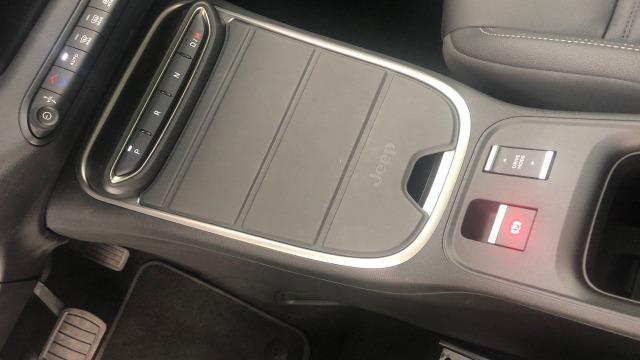 Jeep Avenger 1.2 MHEV SUMMIT 100 5P