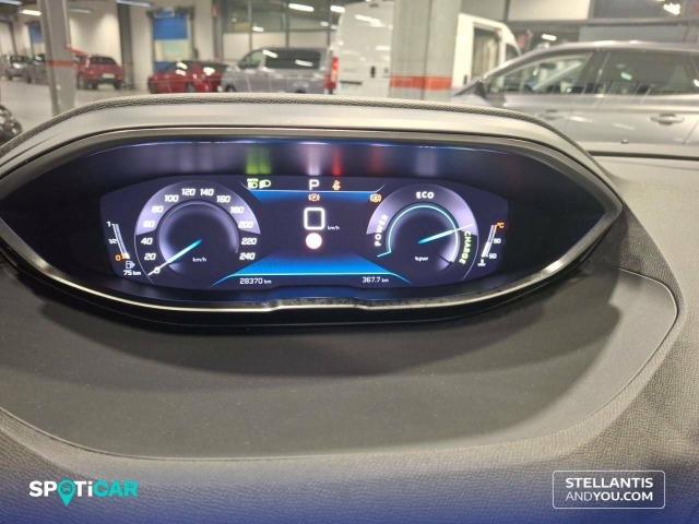 Peugeot 3008 1.2 100KW  eDCS6 Allure Pack