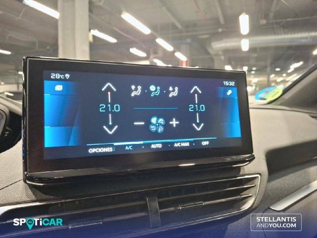 Peugeot 3008 1.2 100KW  eDCS6 Allure Pack