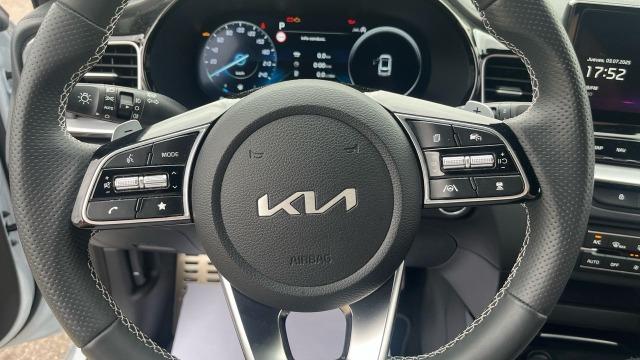 Kia Ceed 1.5 MHEV GT LINE DCT 160CV 5P