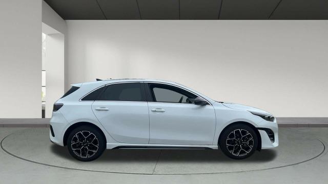Kia Ceed 1.5 MHEV GT LINE DCT 160CV 5P