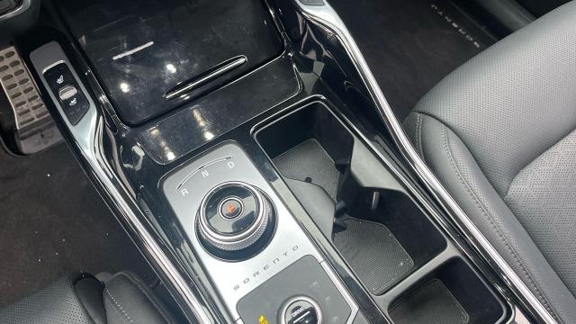 Kia Sorento 1.6 T-GDI PHEV PLUS EDITION AUTO 4WD 265 5P 7 Plazas