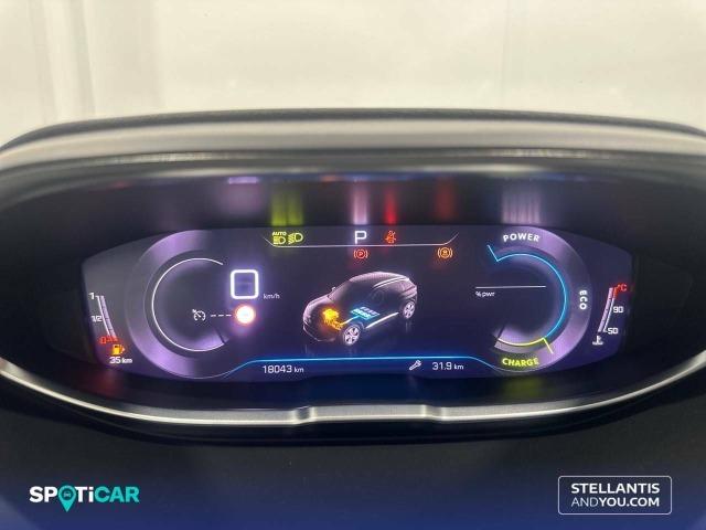 Peugeot 3008 1.2 100KW  eDCS6 Active Pack