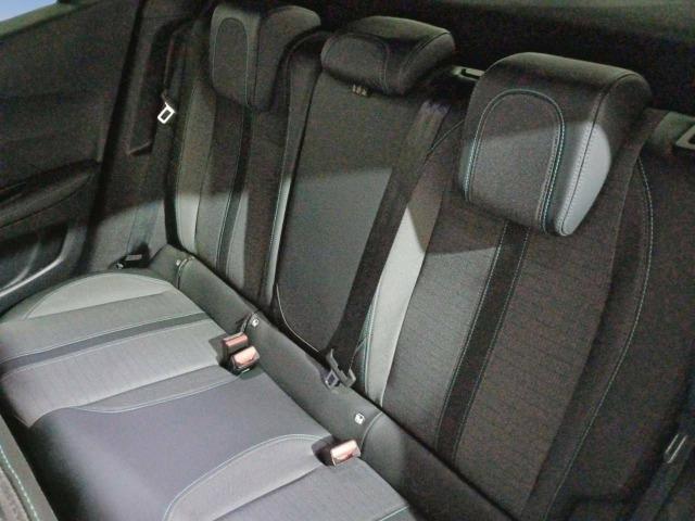 Peugeot 2008 Eléctrico  (100kW) Allure Pack