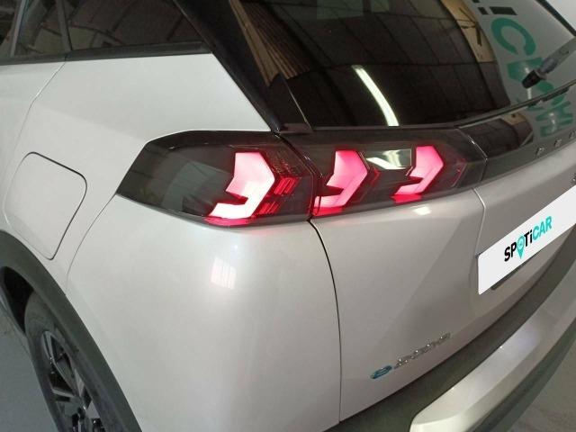 Peugeot 2008 Eléctrico  (100kW) Allure Pack