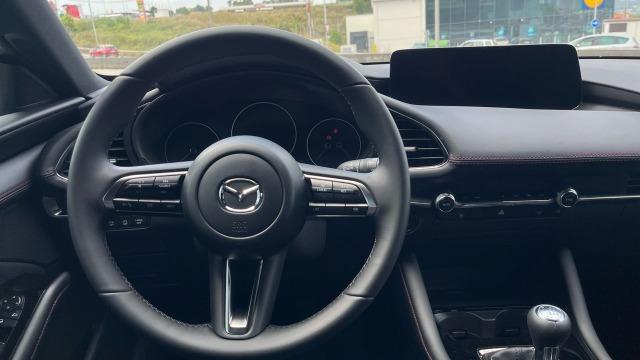 Mazda 3 MAZDA 3 2025 2.5 e-SKYACTIV G MHEV 140CV 6MT FWD HOMURA