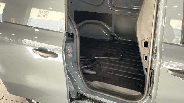 Nissan Townstar BEV 45KWH COMFORT 2-SEATS 122 4P