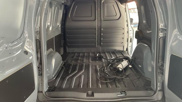 Nissan Townstar BEV 45KWH COMFORT 2-SEATS 122 4P