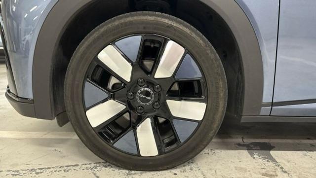 BYD Dolphin BEV 60KWH DESIGN 204 5P