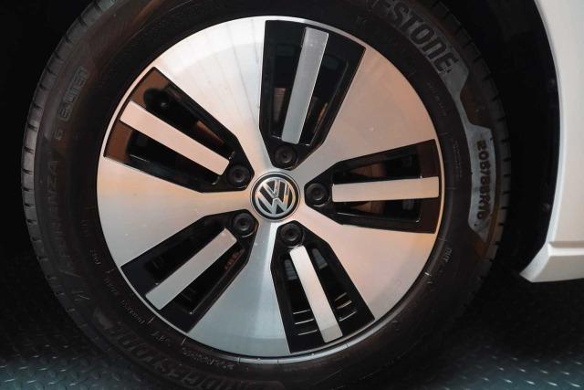 Volkswagen Golf e-Golf ePower 100 kW (136CV)