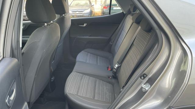 Kia Stonic 1.0 T-GDI MHEV IMT 74KW DRIVE 100CV 5P