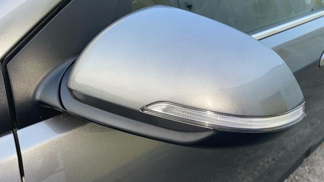 Kia Stonic 1.0 T-GDI MHEV IMT 74KW DRIVE 100CV 5P