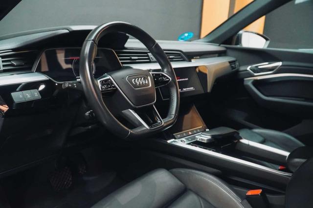 Audi E-tron 55 quattro