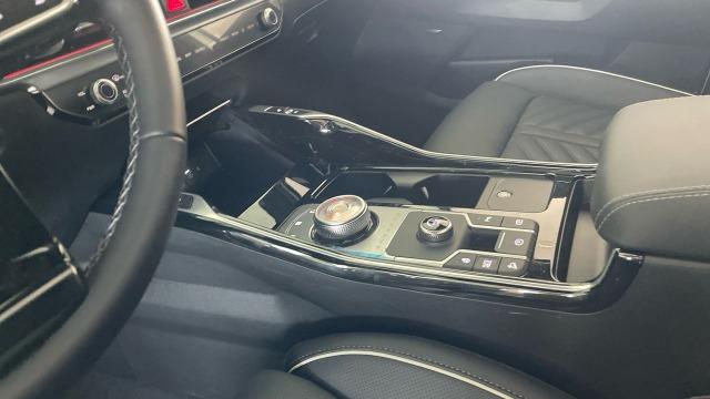 Kia Sorento 1.6 T-GDI HEV EMOTION PACK PREMIUM A 2WD 215 5P 7 Plazas