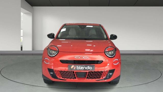 Fiat 600 BEV LA PRIMA 115KW 156CV 5P