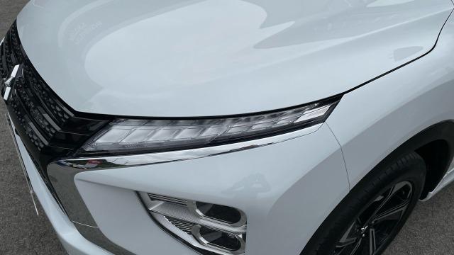 Mitsubishi Eclipse Cross 2.4 PHEV KAITEKI+ AUTO 4WD 188 5P