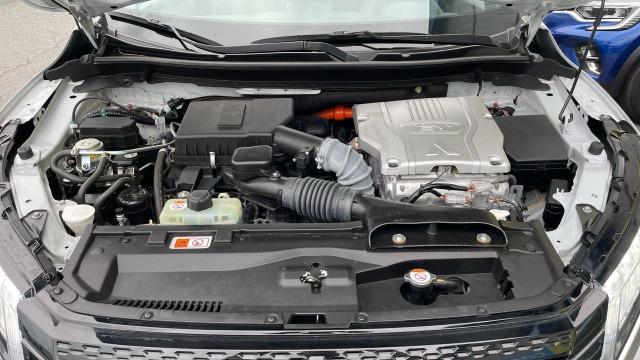 Mitsubishi Eclipse Cross 2.4 PHEV KAITEKI+ AUTO 4WD 188 5P