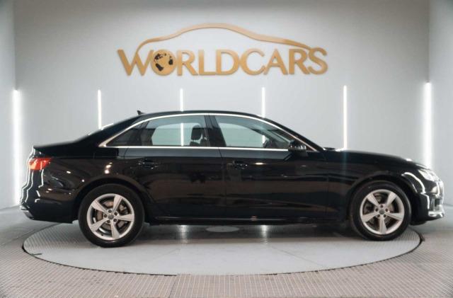 Audi A4 Advanced 30 TDI 100kW (136CV) S tronic