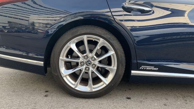 LEXUS 500h Luxury L-Aniline (AWD). 698€/mes.
