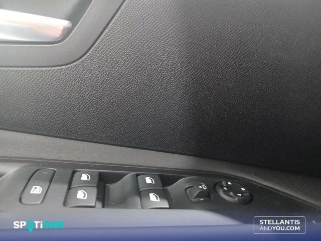 Peugeot 5008 1.2 100KW  eDCS6 Allure Pack