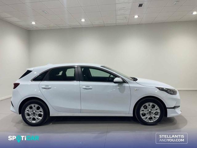 Kia Ceed 1.6 MHEV iMT 100kW (136CV) Drive