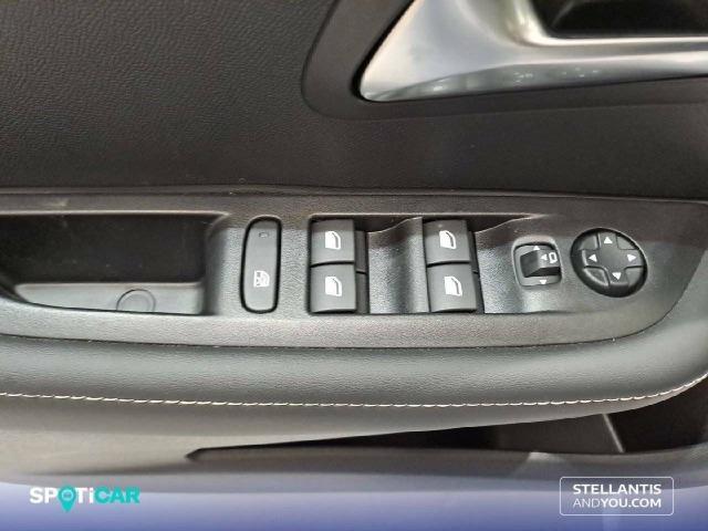 Peugeot 208 HYBRID 110 eDCS6 Allure