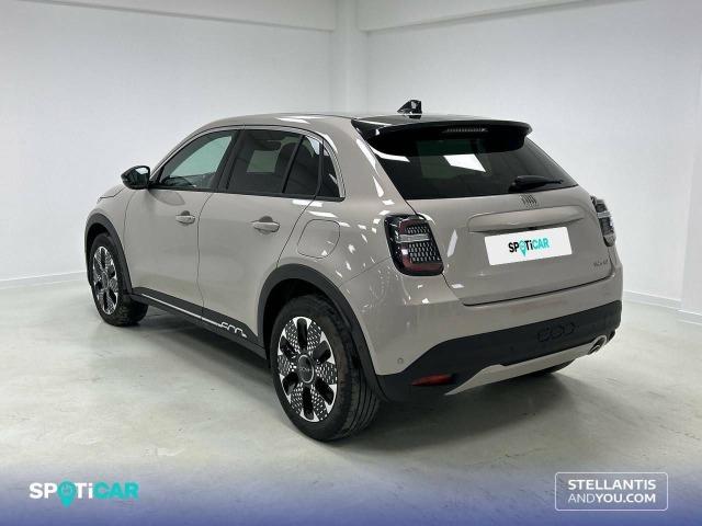 Fiat 600 600 MHEV  1.2 74kW (100CV) DDCT La prima