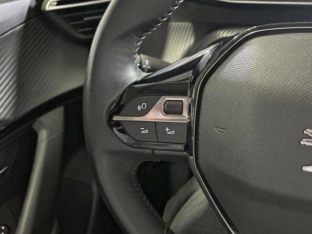 Peugeot 2008 Eléctrico  (100kW) Allure Pack