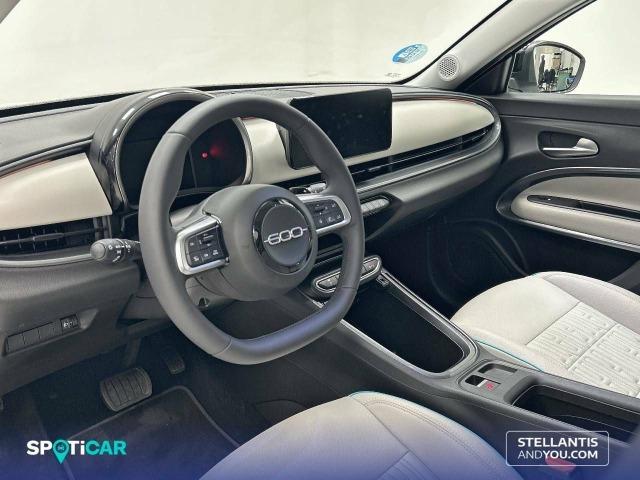 Fiat 600 600 MHEV  1.2 74kW (100CV) DDCT La prima