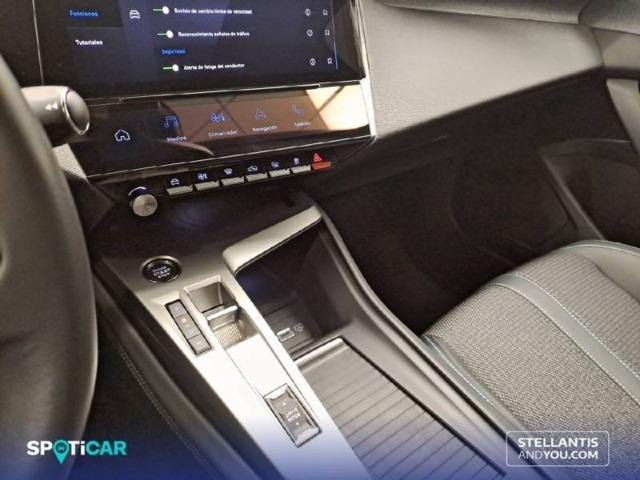 Peugeot 308 5P  Hybrid 136 e-DCS6 Allure