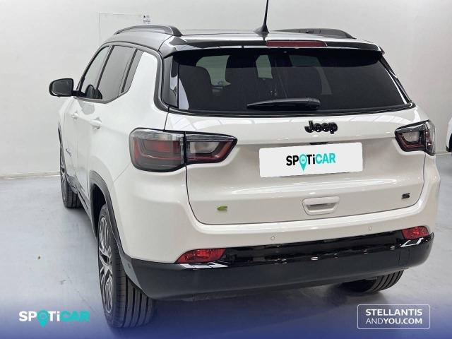 Jeep Compass eHybrid 1.5 MHEV 96kW  Dct Summit